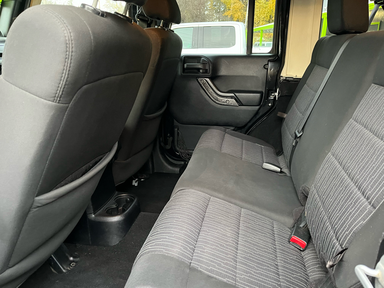 2011 Jeep Wrangler Unlimited Sport photo 3