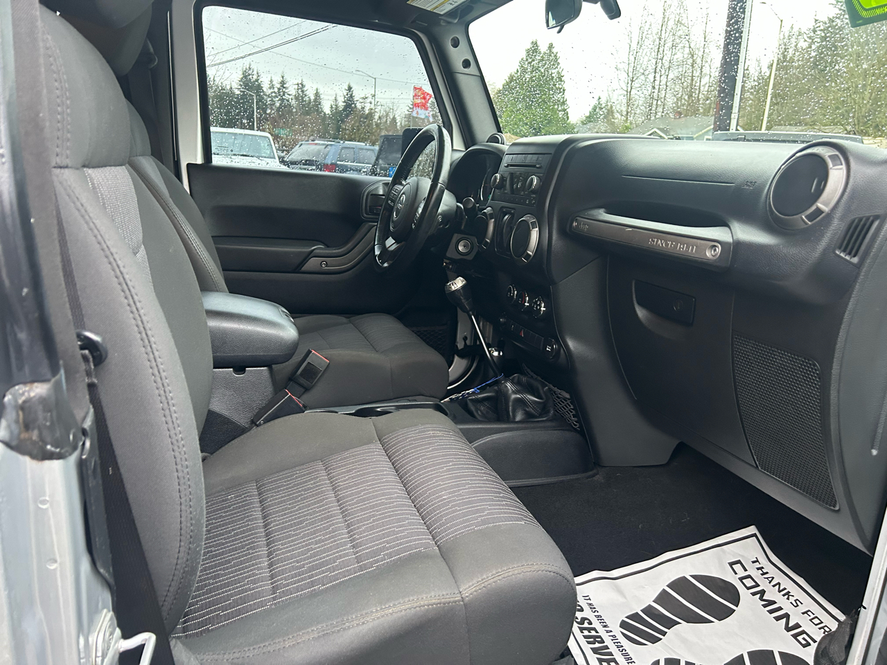 Jeep Wrangler Sport 4WD 2012