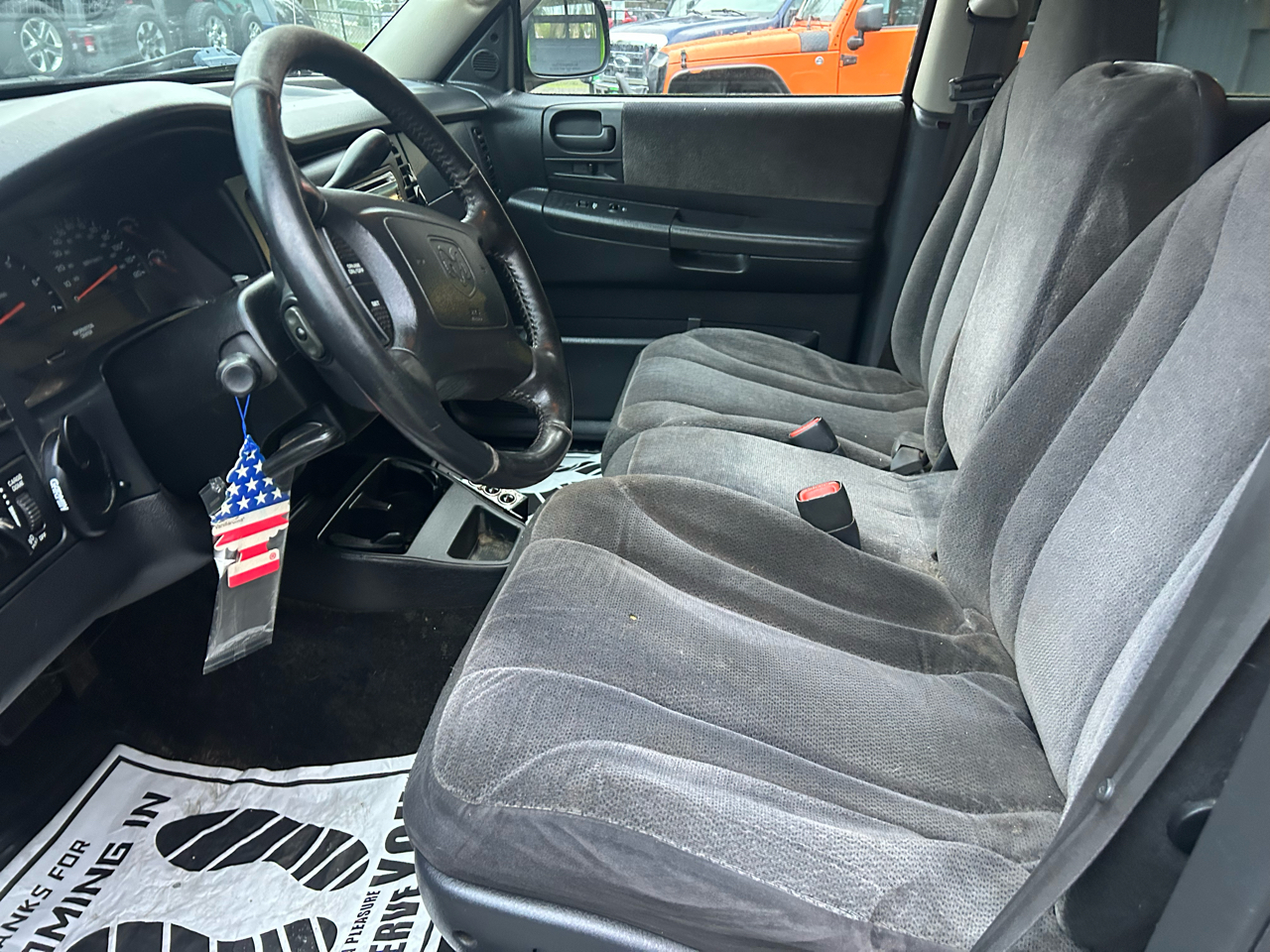 Dodge Dakota SLT Quad Cab 2WD 2003