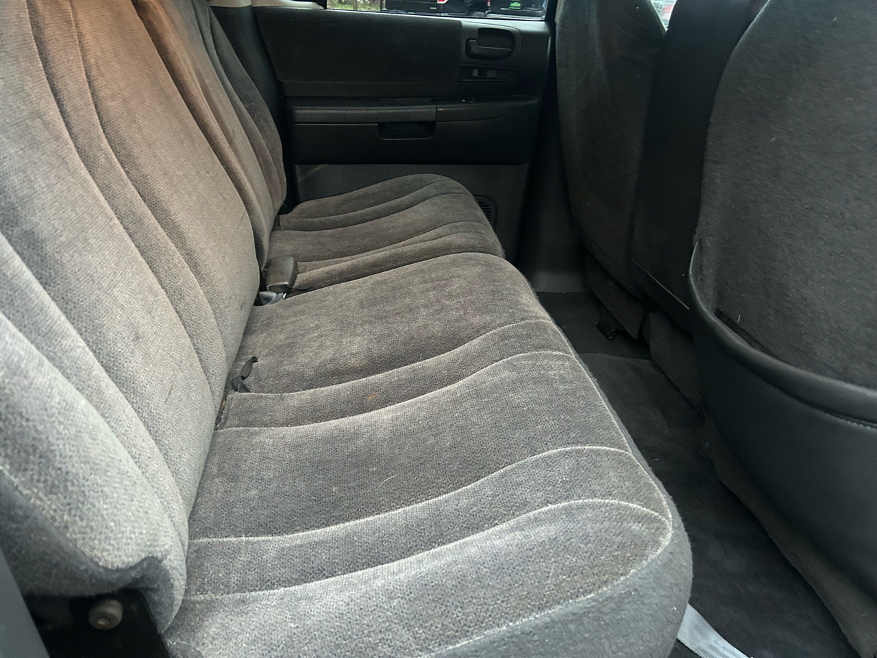 Dodge Dakota SLT Quad Cab 2WD 2003