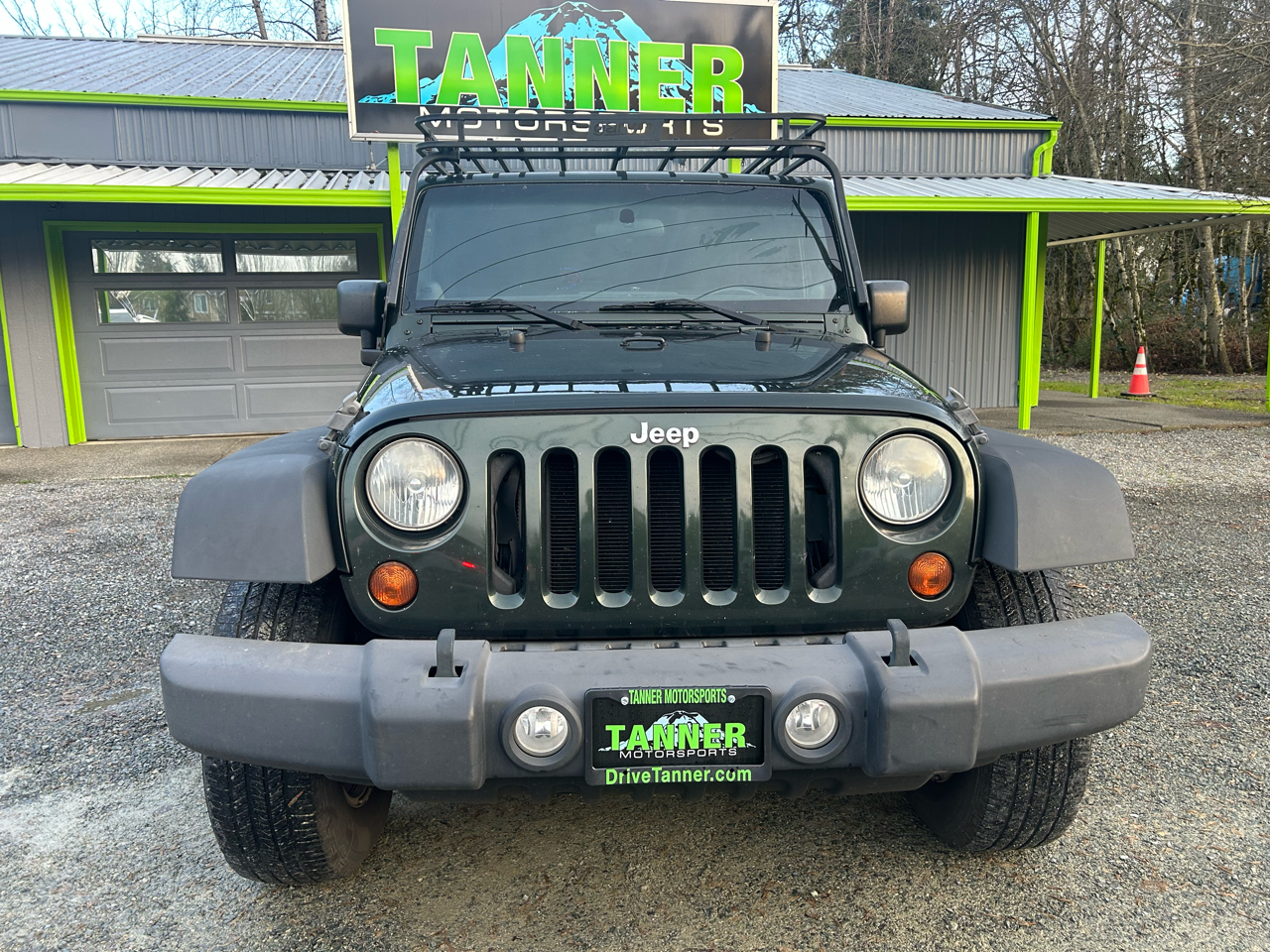 Jeep Wrangler Unlimited Sahara 4WD 2011