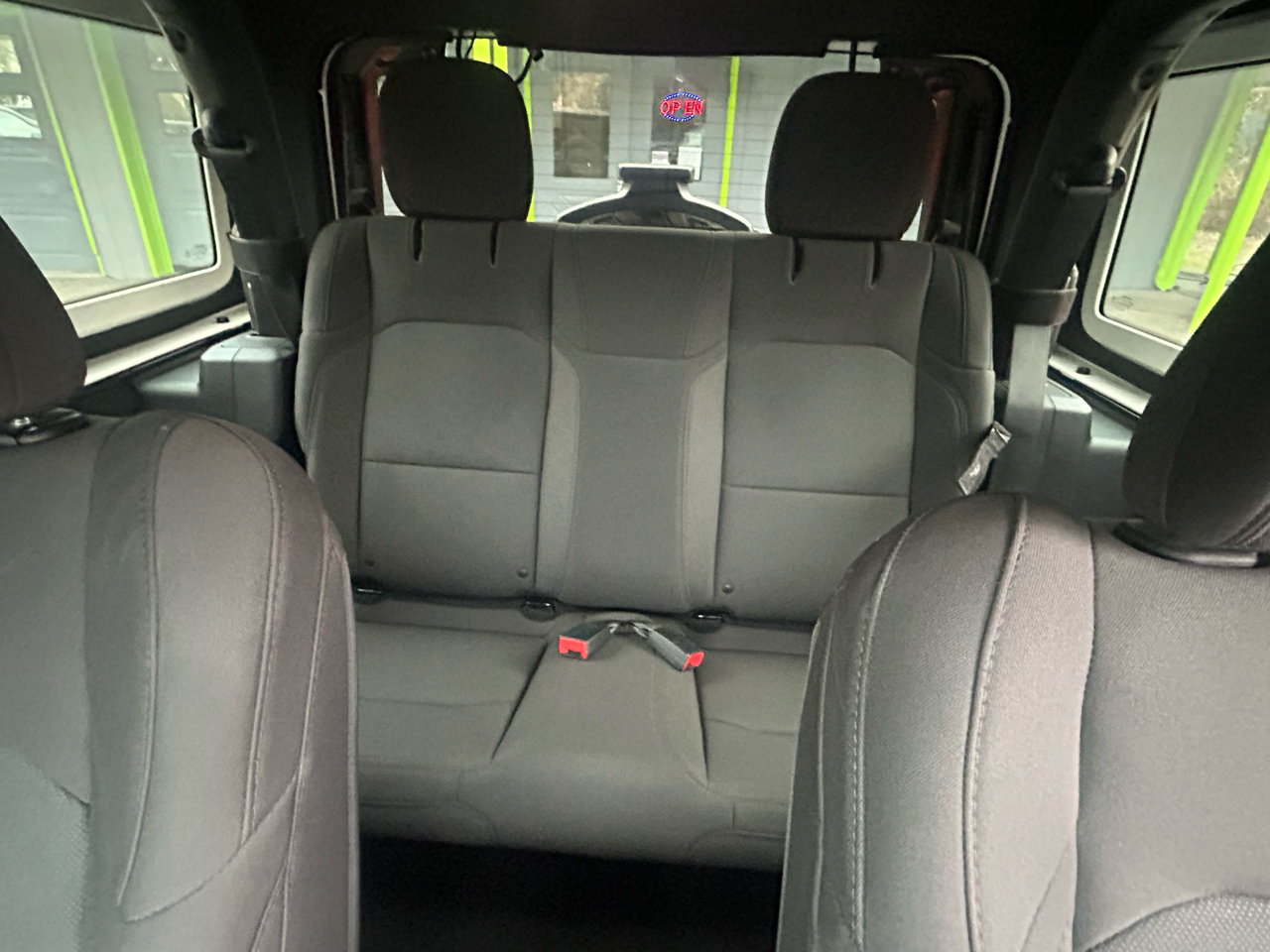 Jeep Wrangler Sport 4WD 2018