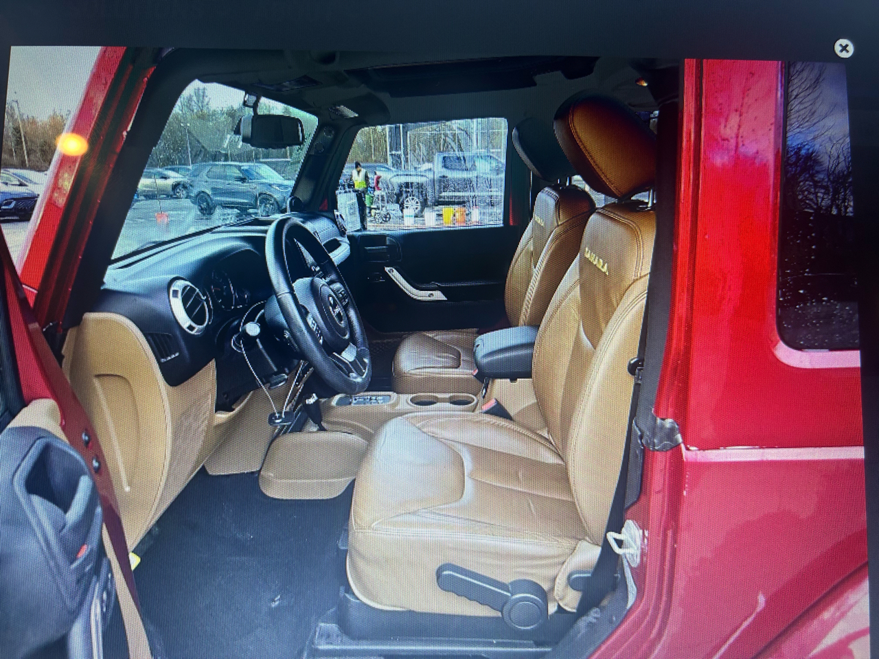 Jeep Wrangler 2dr Sahara 2013