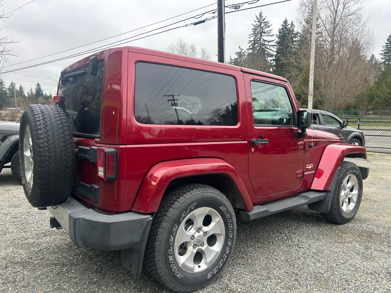 Jeep Wrangler 2dr Sahara 2013