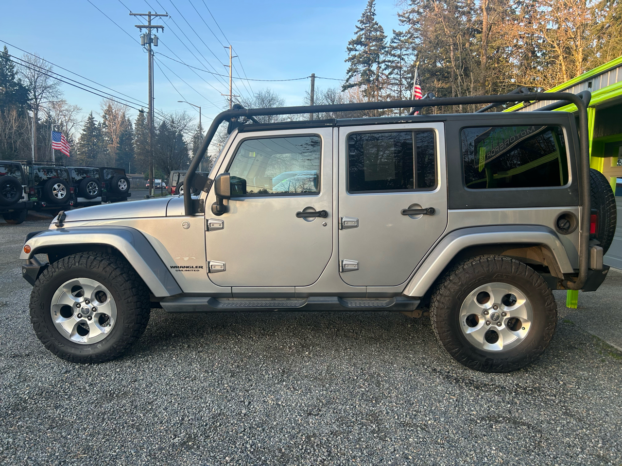 Jeep Wrangler Unlimited Sahara 4WD 2013