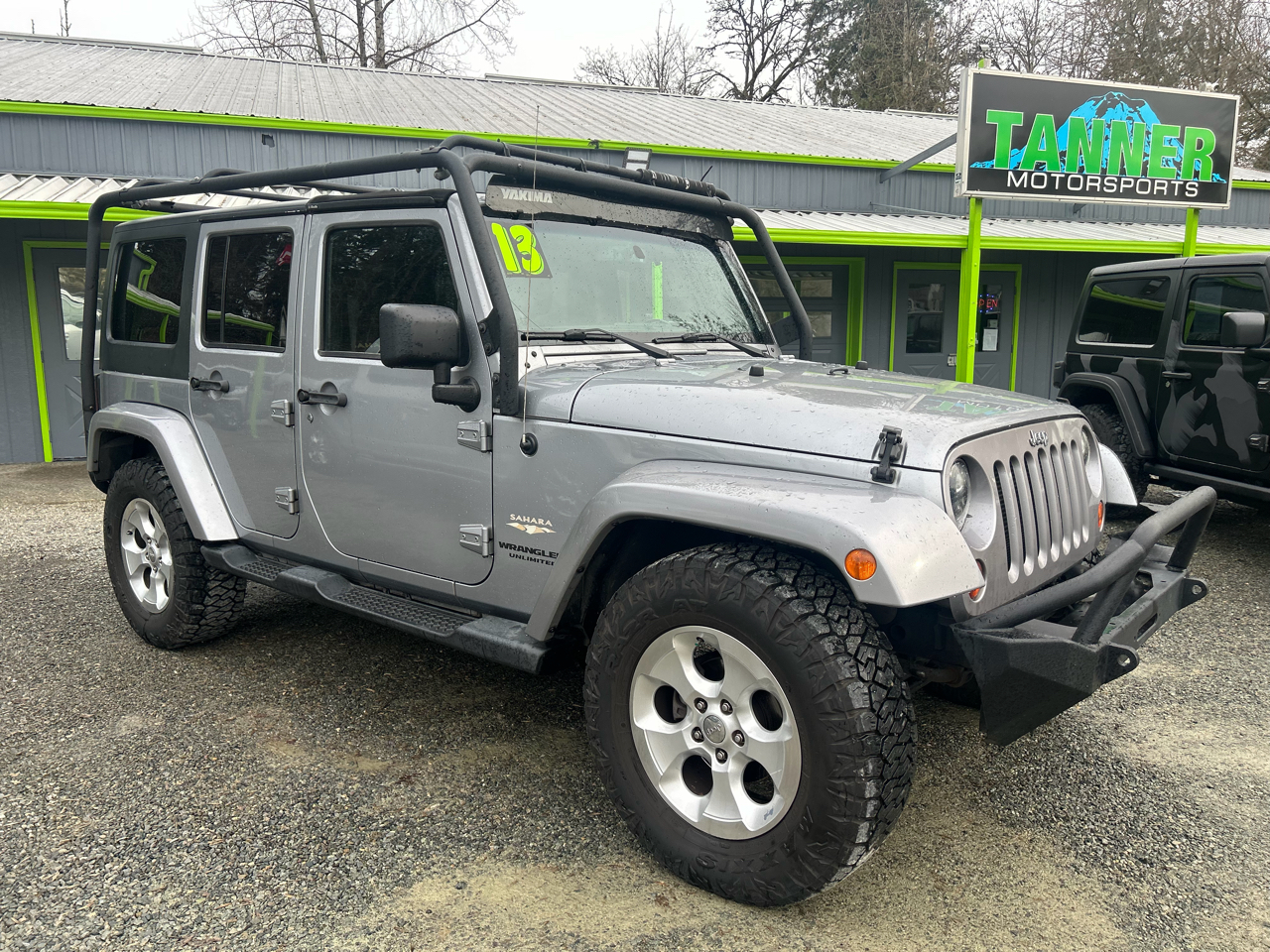 Jeep Wrangler Unlimited Sahara 4WD 2013