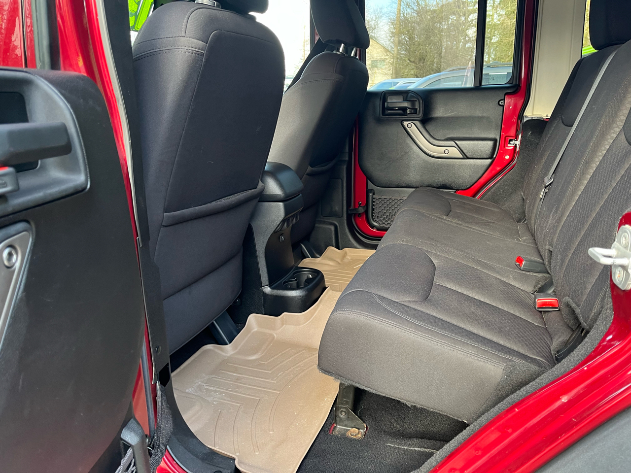 Jeep Wrangler Unlimited Sport 4WD 2013