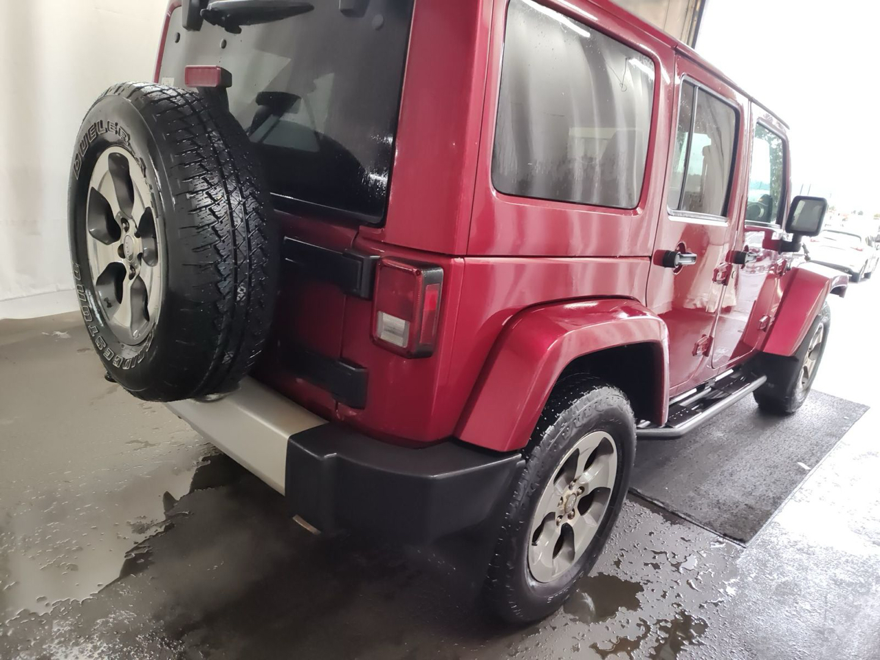 Jeep Wrangler Unlimited Sahara 4WD 2012