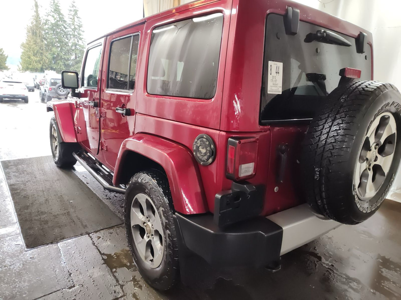 Jeep Wrangler Unlimited Sahara 4WD 2012