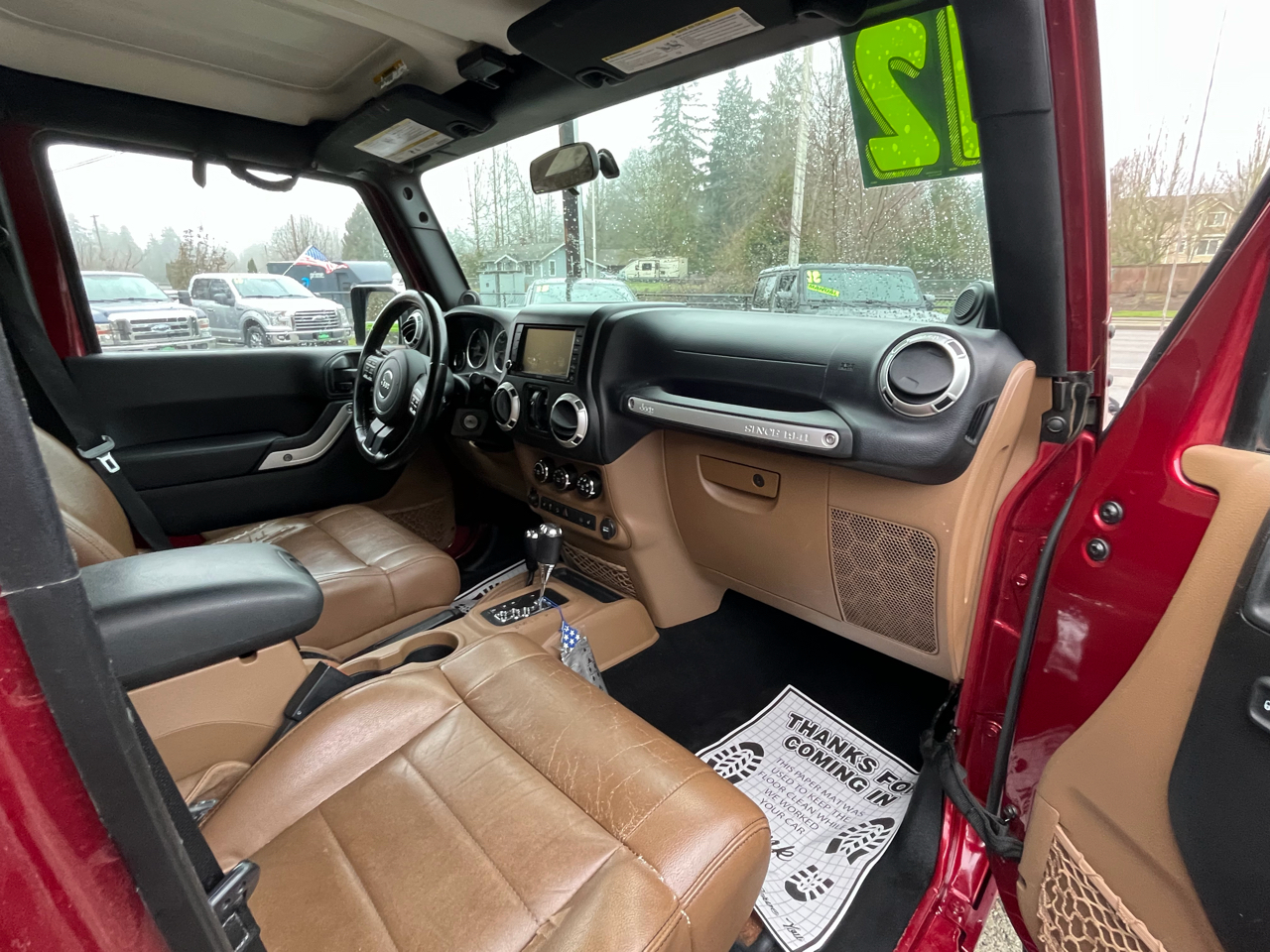 Jeep Wrangler Unlimited Sahara 4WD 2012