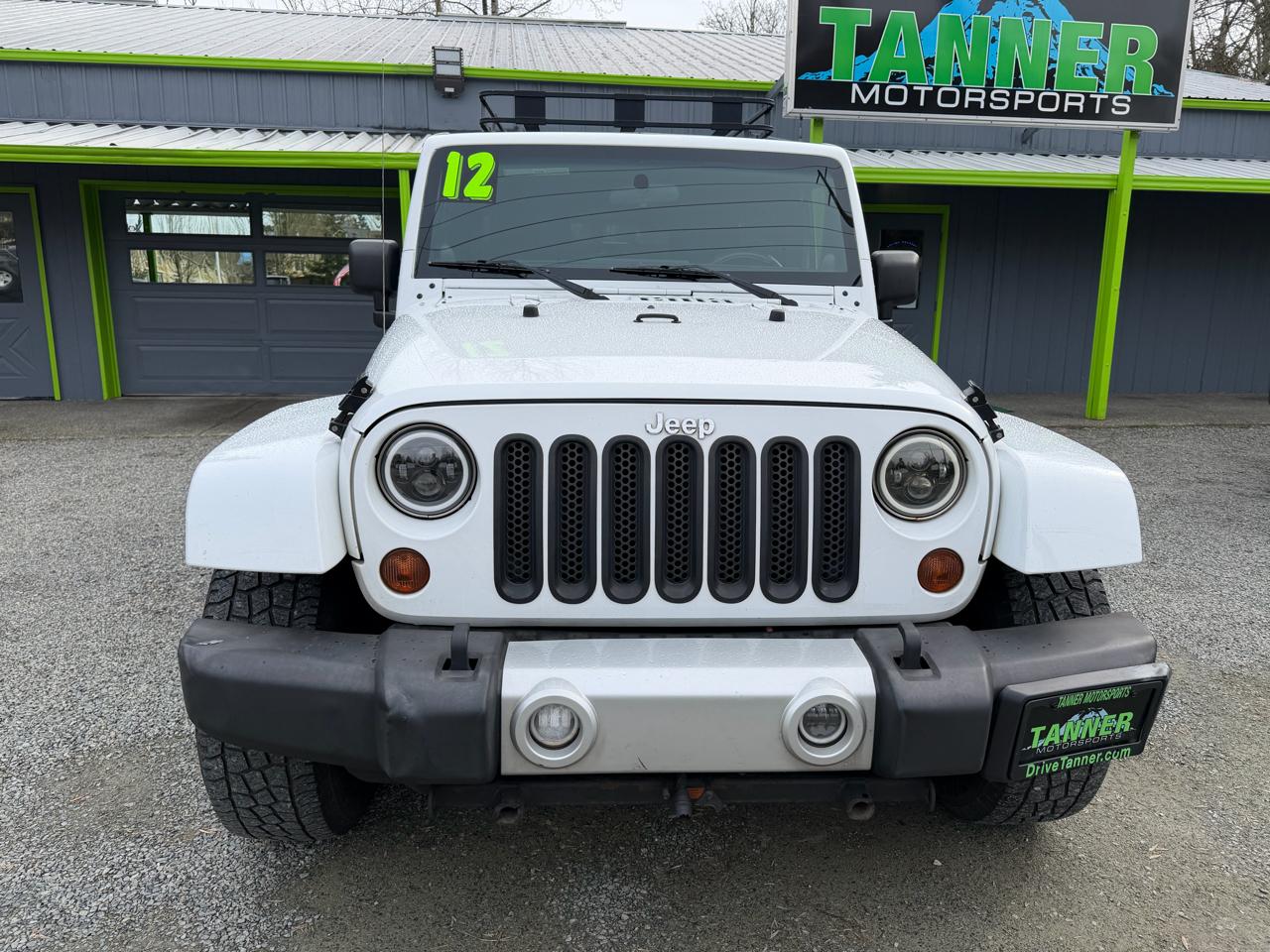 Jeep Wrangler Unlimited Sahara 4WD 2012