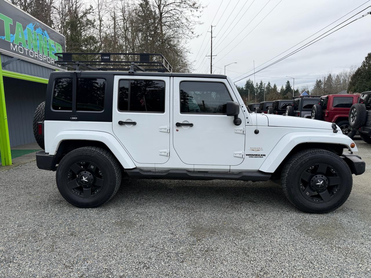 Jeep Wrangler Unlimited Sahara 4WD 2012