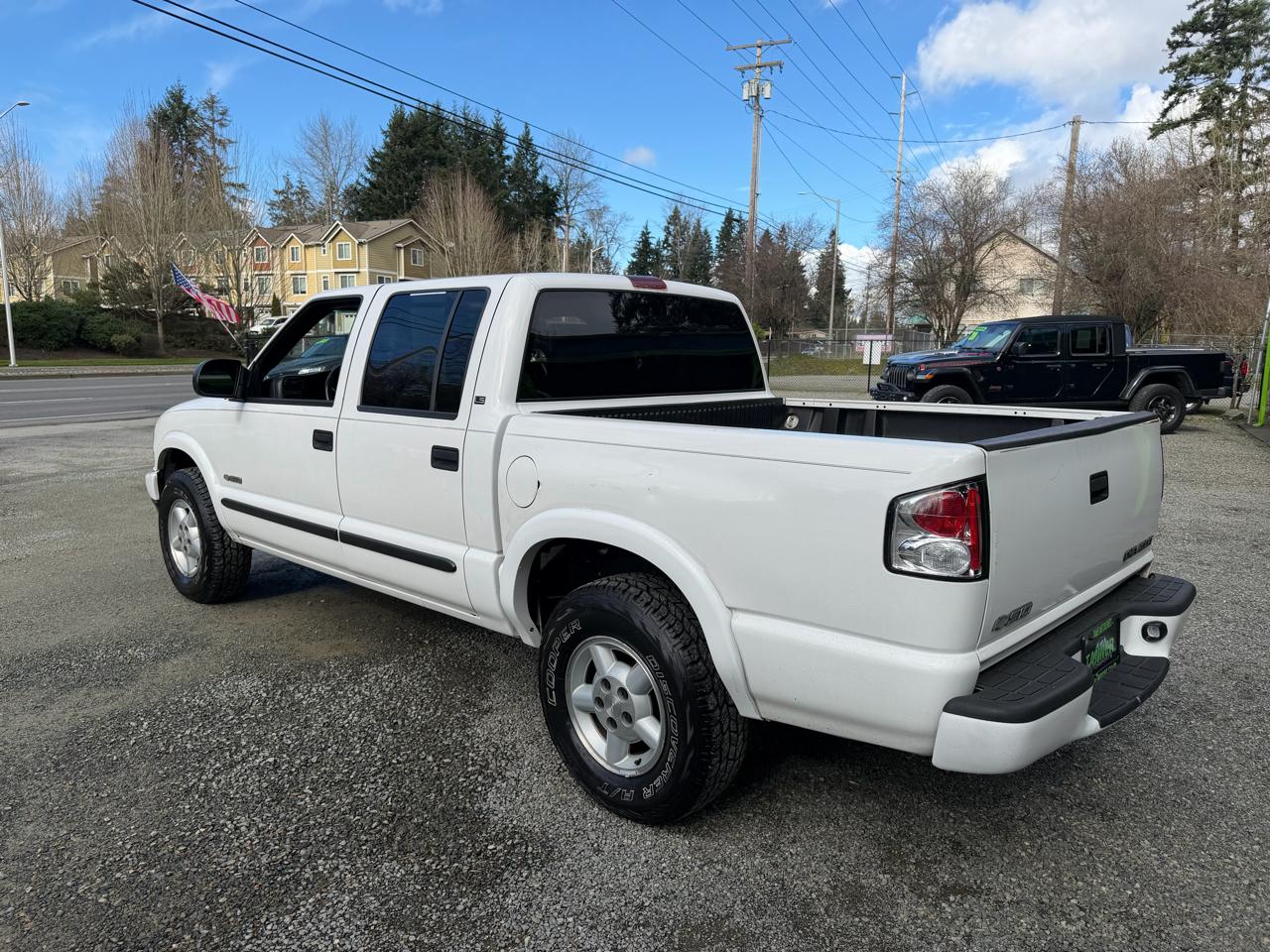 Chevrolet S10 Pickup LS Crew Cab 4WD 2003