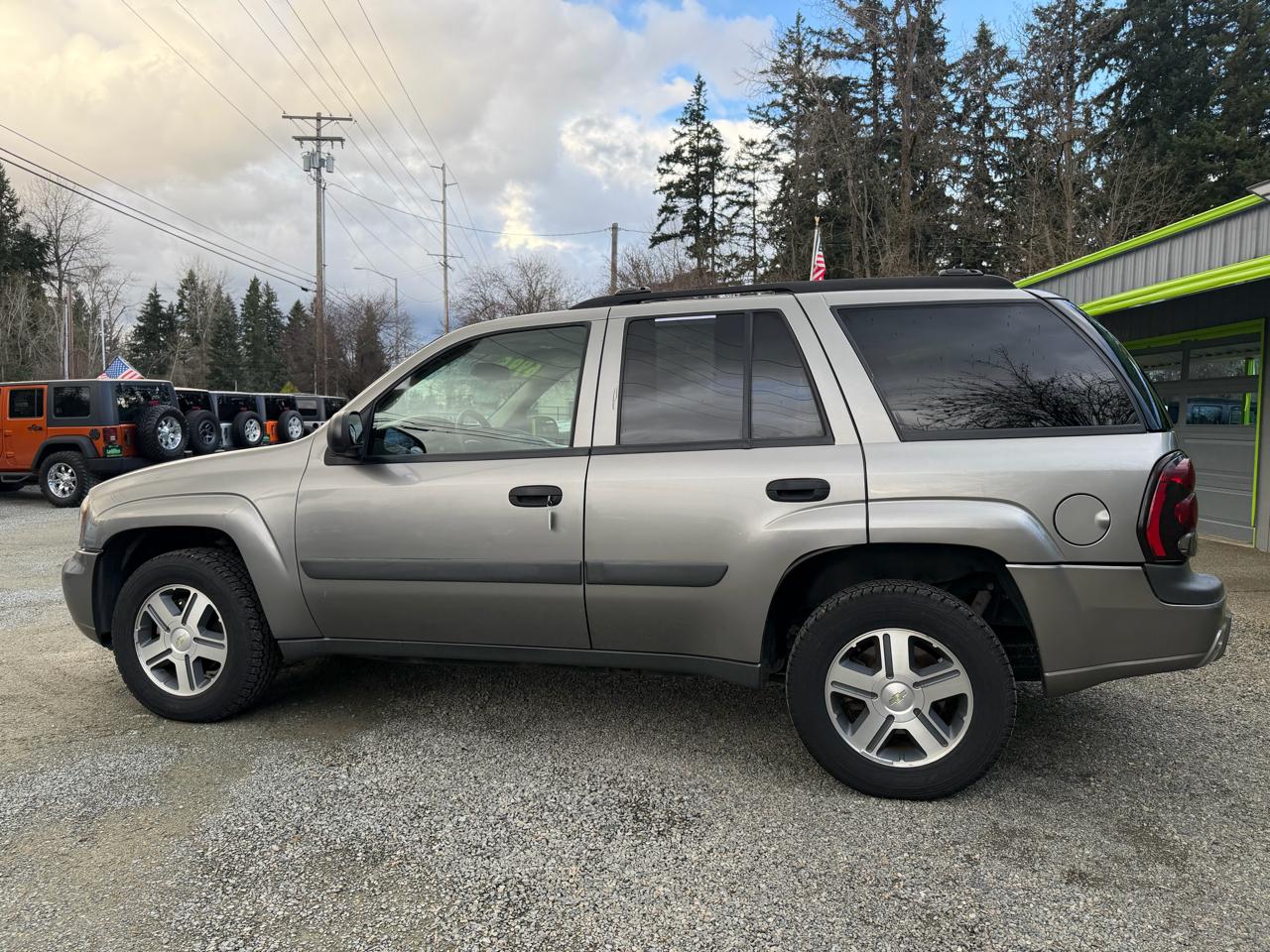 Chevrolet TrailBlazer LS 4WD 2005
