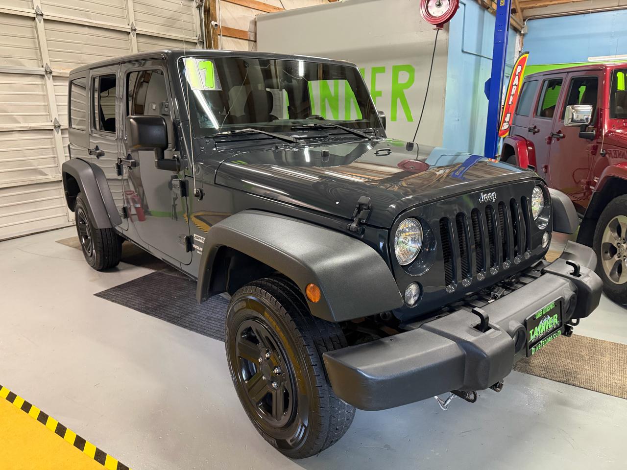 Jeep Wrangler Unlimited Sport 4WD 2017