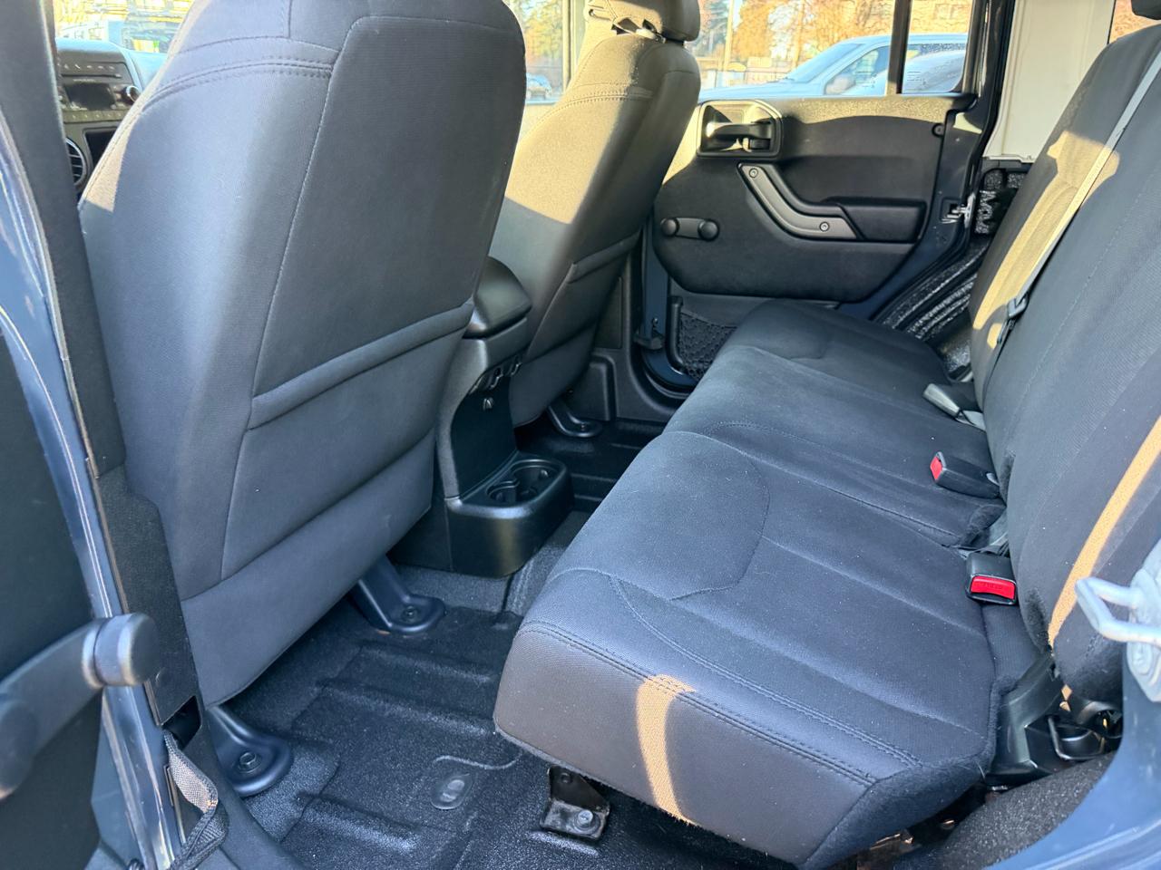 Jeep Wrangler Unlimited Sport 4WD 2017