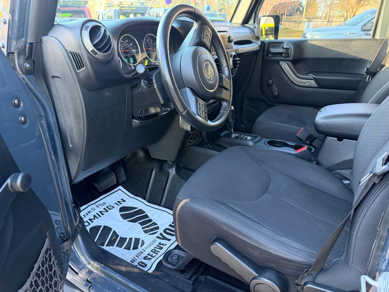 Jeep Wrangler Unlimited Sport 4WD 2017