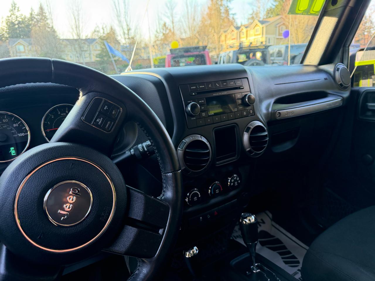 Jeep Wrangler Unlimited Sport 4WD 2017