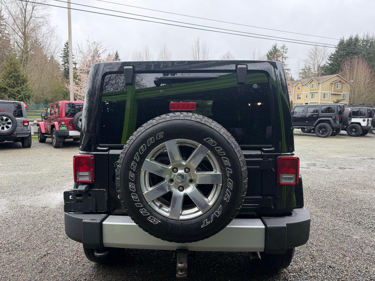 Jeep Wrangler Unlimited Sahara 4WD 2012