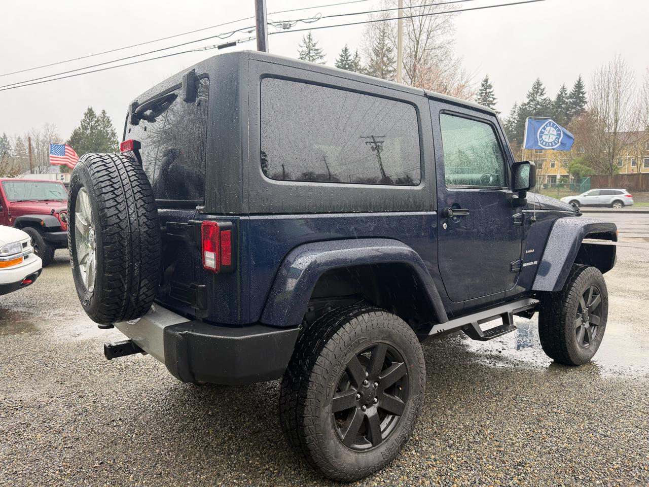 Jeep Wrangler 2dr Sahara 2013