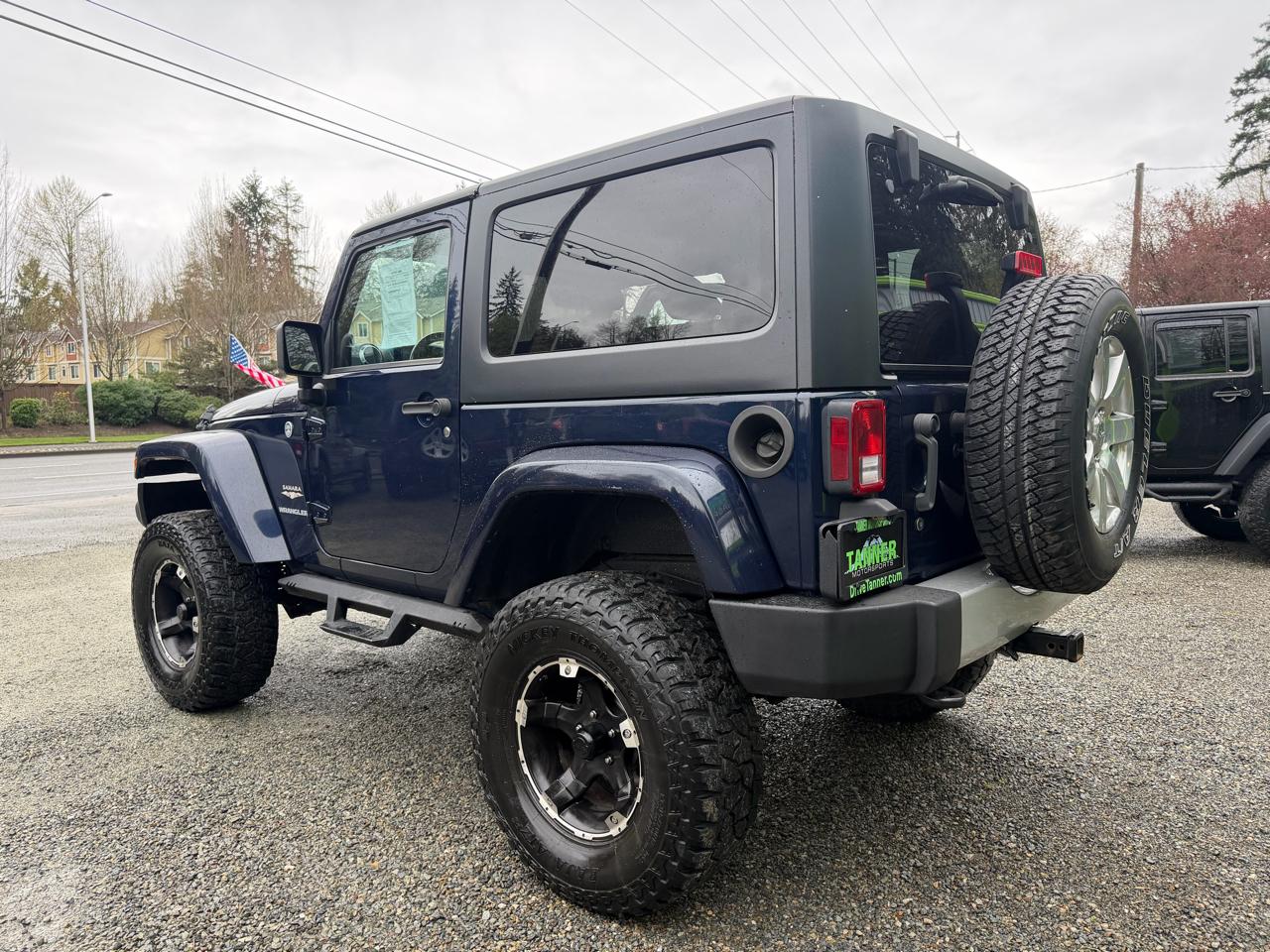 Jeep Wrangler 2dr Sahara 2013