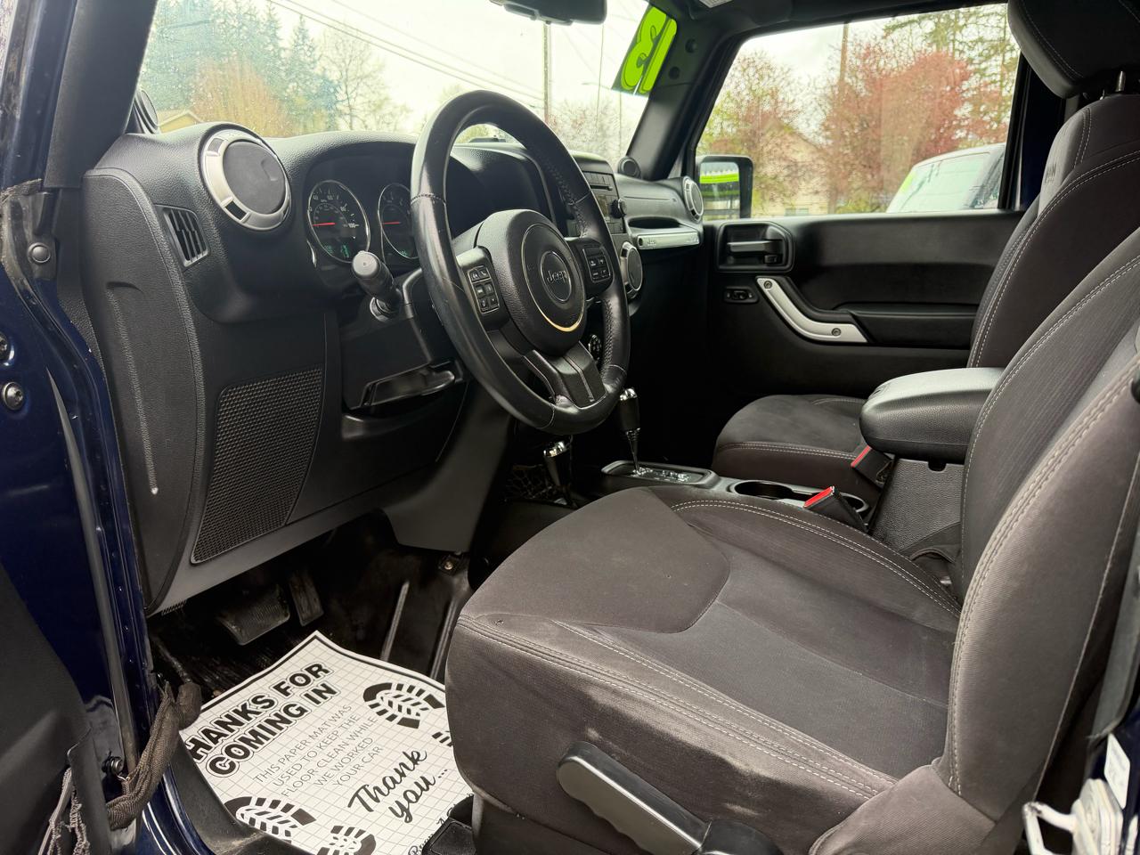 Jeep Wrangler 2dr Sahara 2013