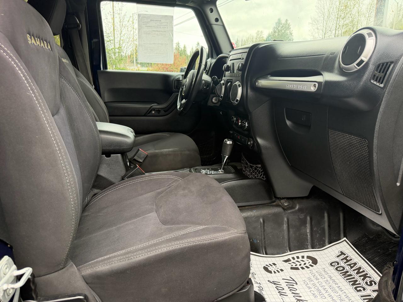 Jeep Wrangler 2dr Sahara 2013