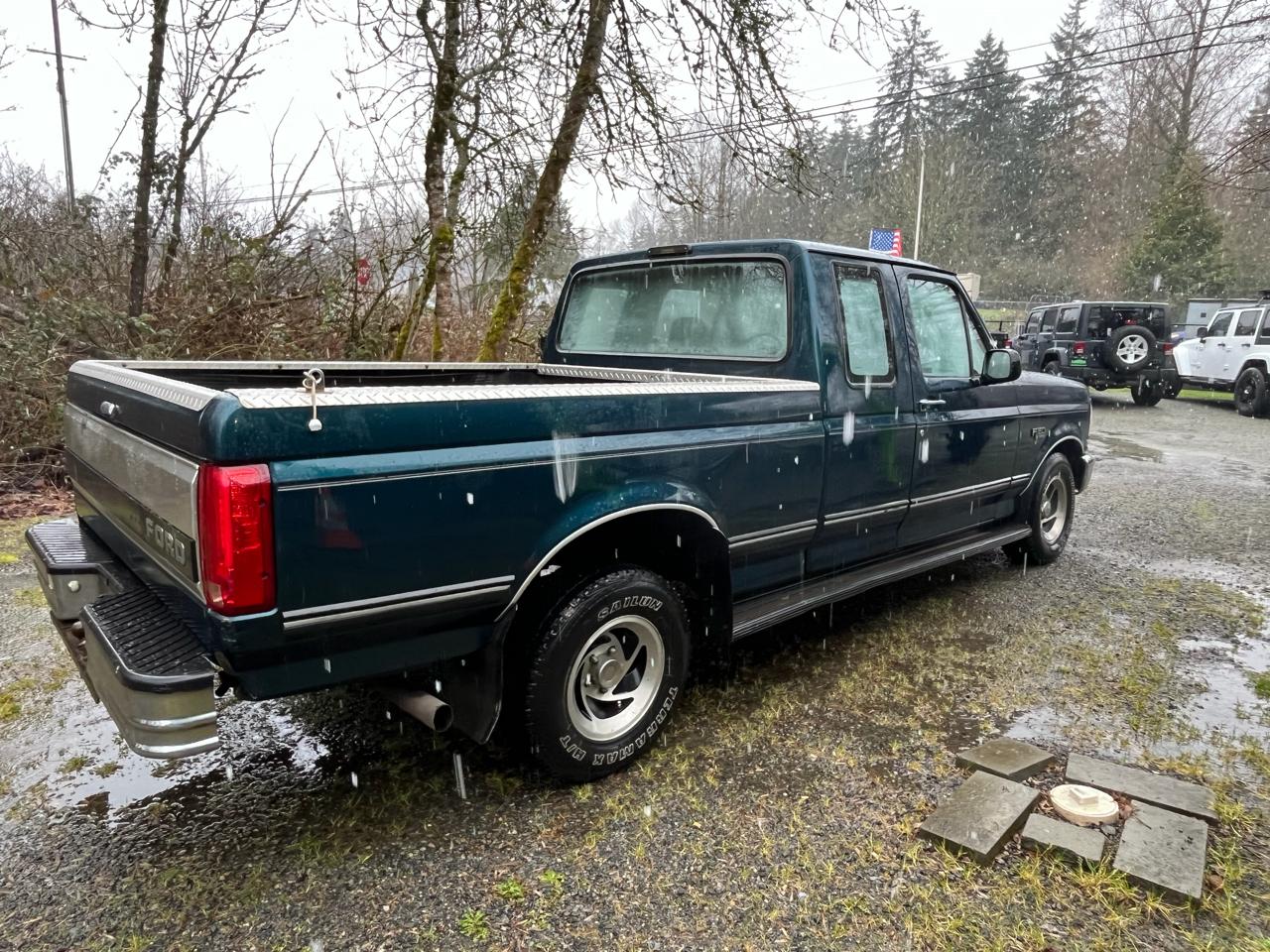 Ford F-150 2WD SuperCab 145" XL 1994
