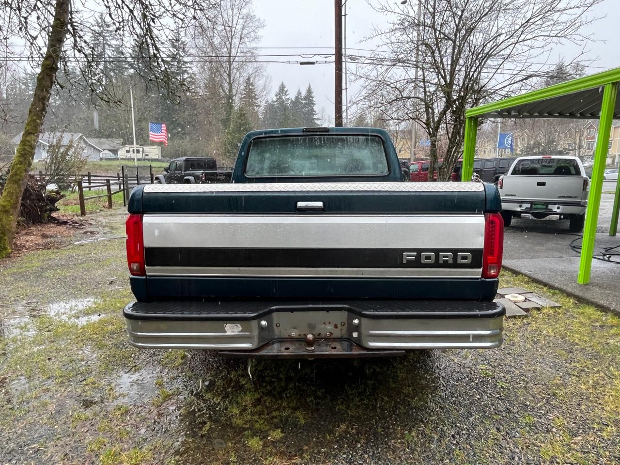 Ford F-150 2WD SuperCab 145" XL 1994