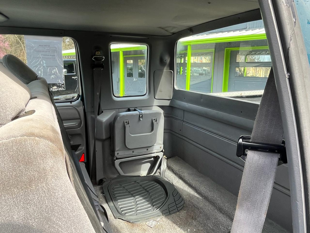 Ford F-150 2WD SuperCab 145" XL 1994