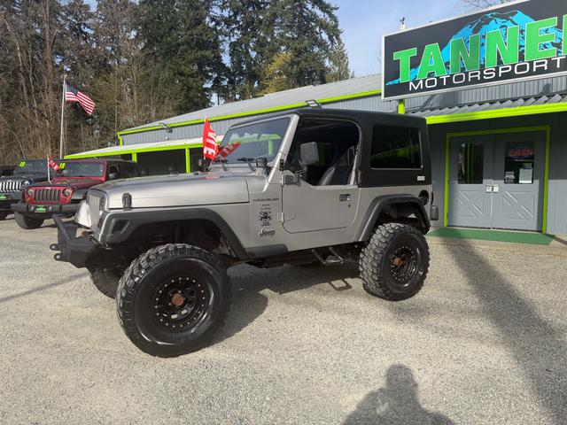 Silver 2001 Jeep Wrangler SE SUV / Crossover Four-Wheel Drive 5-Speed Manual