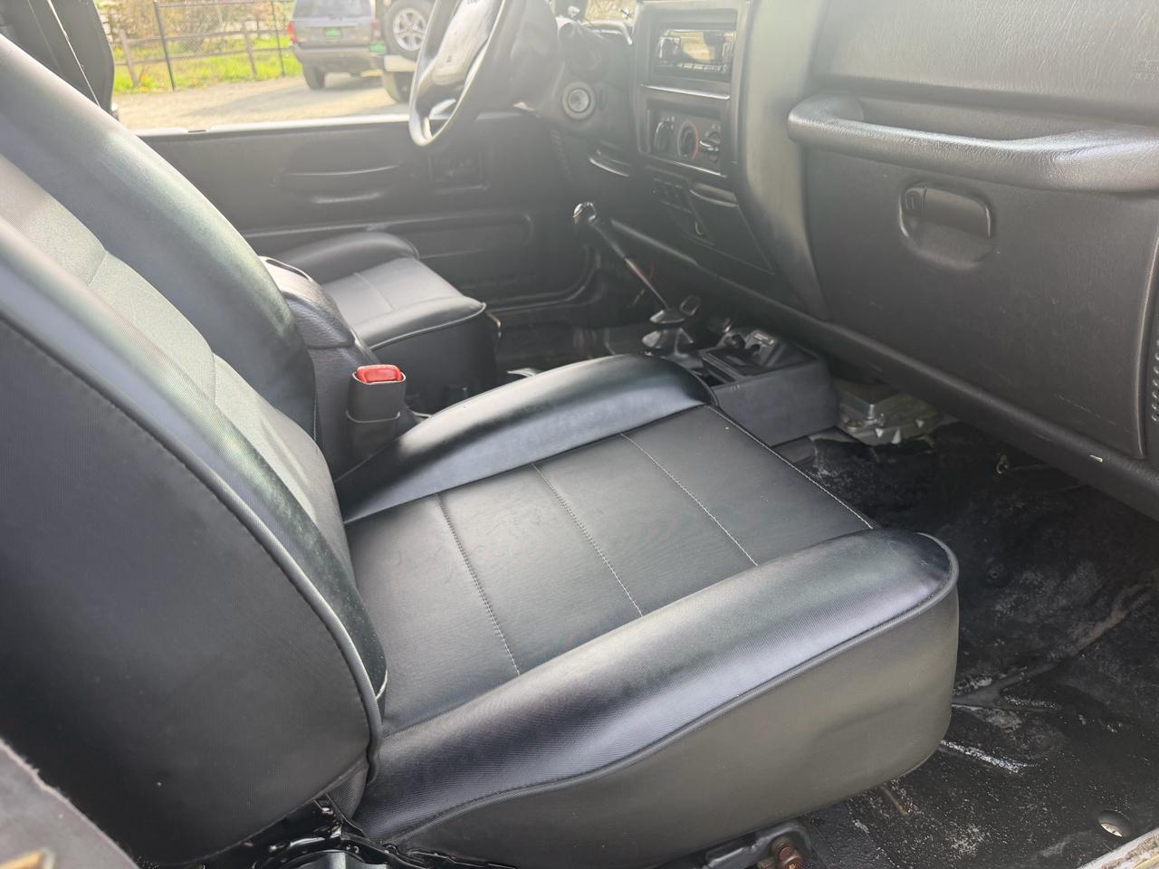 Jeep Wrangler SE 2001