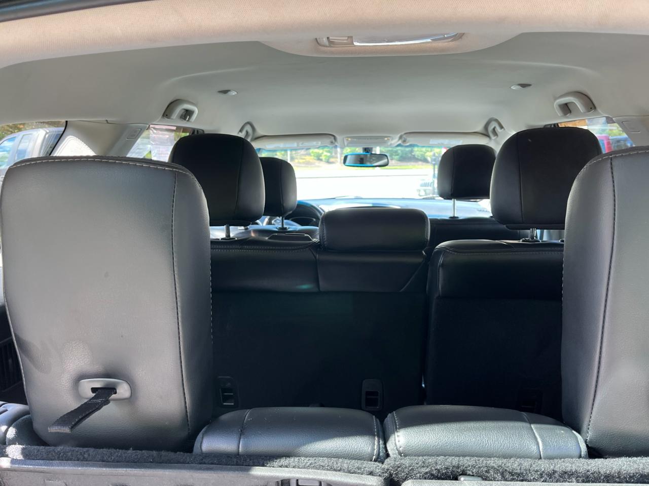 Nissan Pathfinder SV 4WD 2015
