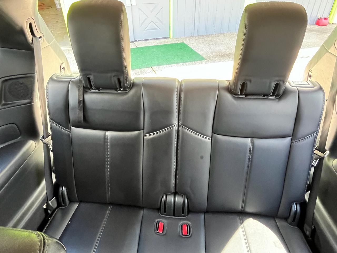 Nissan Pathfinder SV 4WD 2015