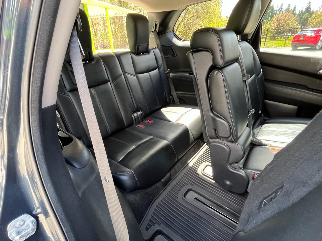 Nissan Pathfinder SV 4WD 2015