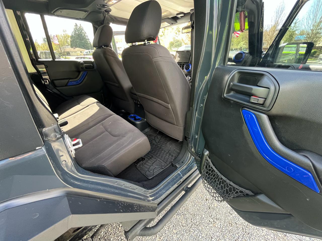 Jeep Wrangler Unlimited Sport 4WD 2017