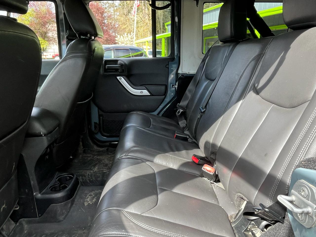 Jeep Wrangler Unlimited Sahara 4WD 2015