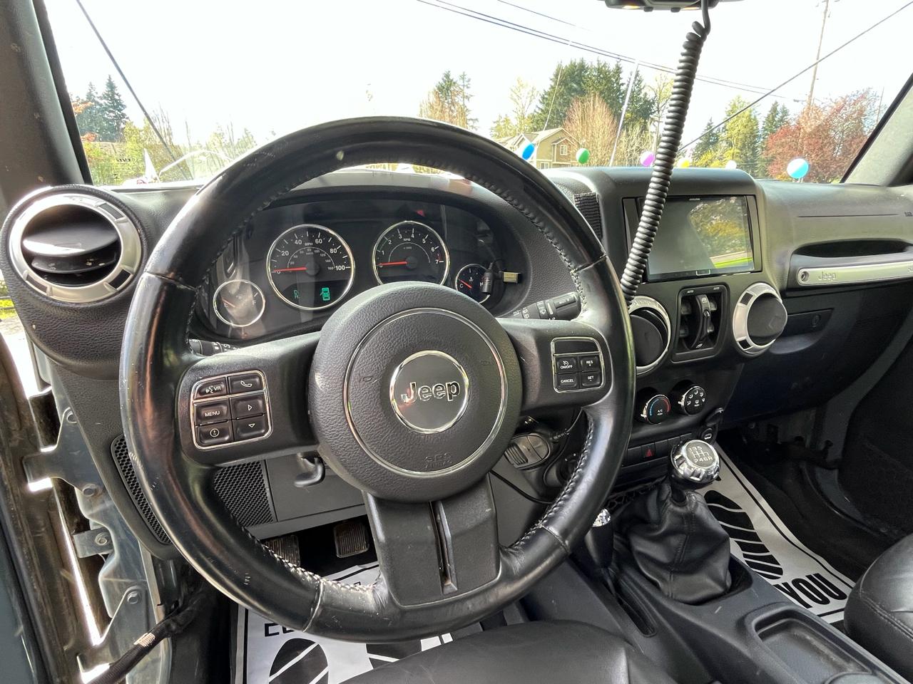 Jeep Wrangler Unlimited Sahara 4WD 2015