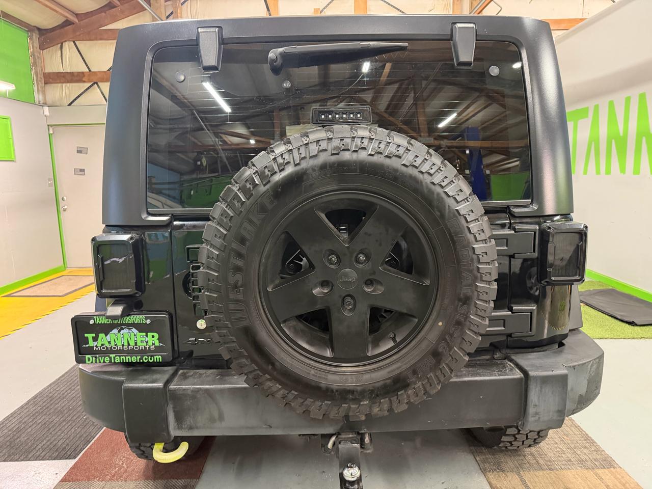 Jeep Wrangler Sport 4WD 2014