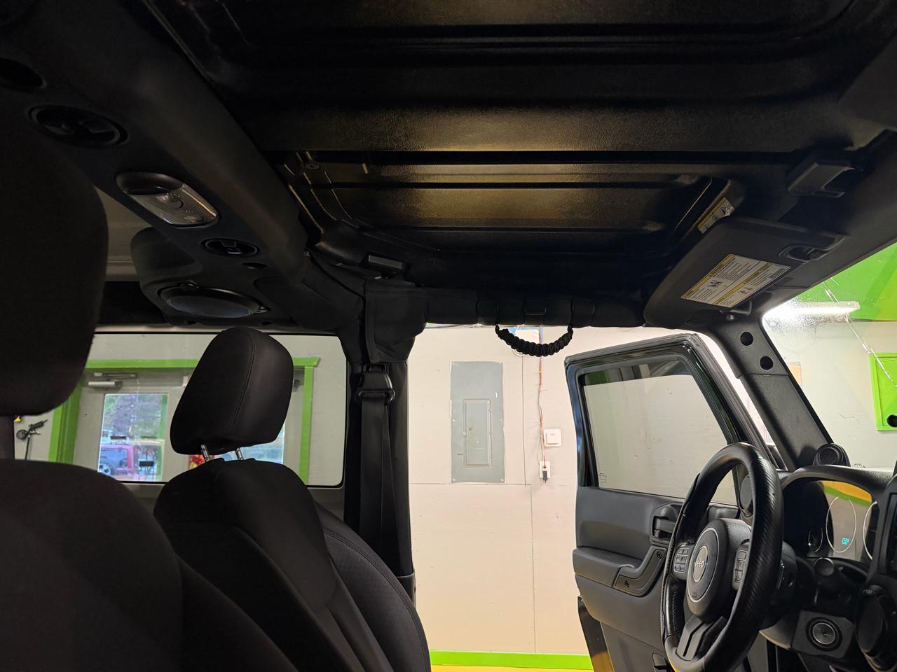 Jeep Wrangler Sport 4WD 2014