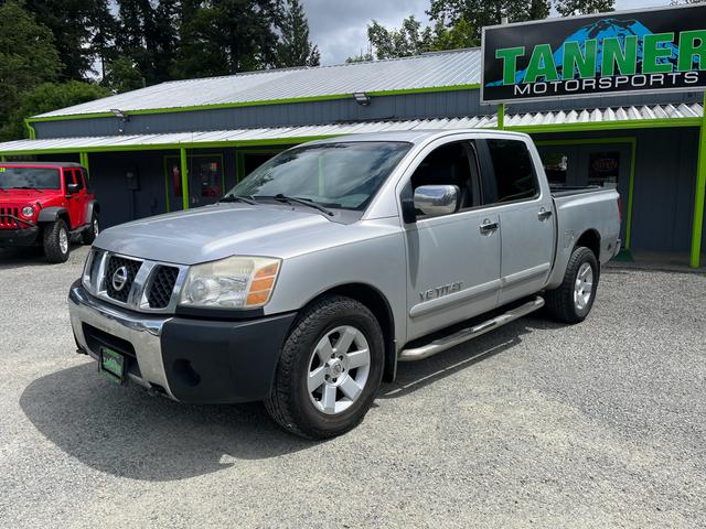 Gray 2006 Nissan Titan LE Crew Cab 2WD Pickup Truck Rear-Wheel Drive Automatic