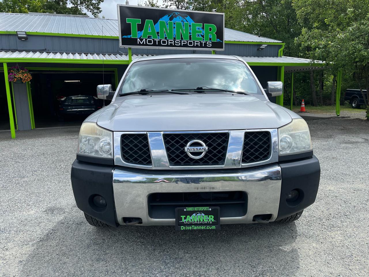 Nissan Titan LE Crew Cab 2WD 2006