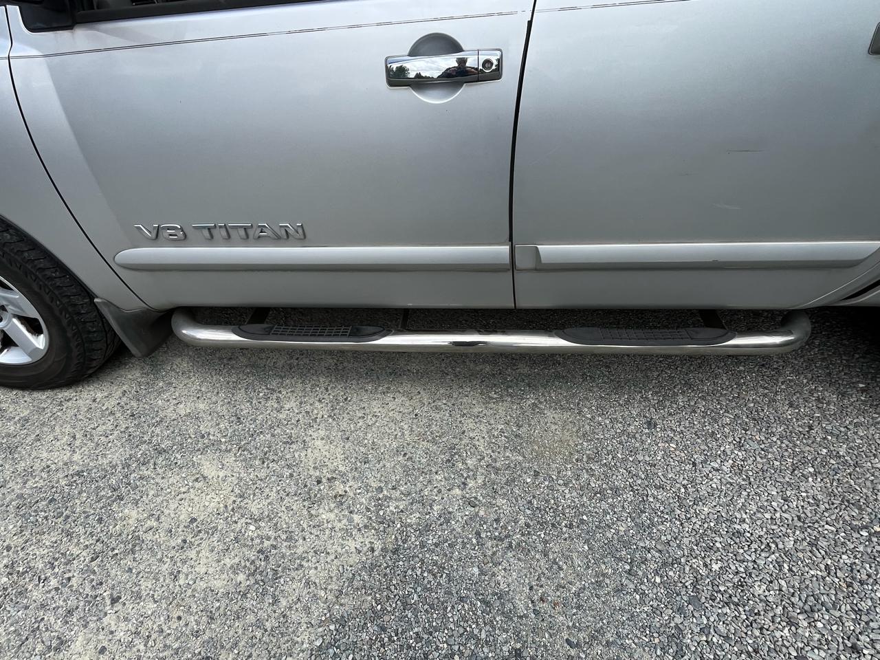 Nissan Titan LE Crew Cab 2WD 2006