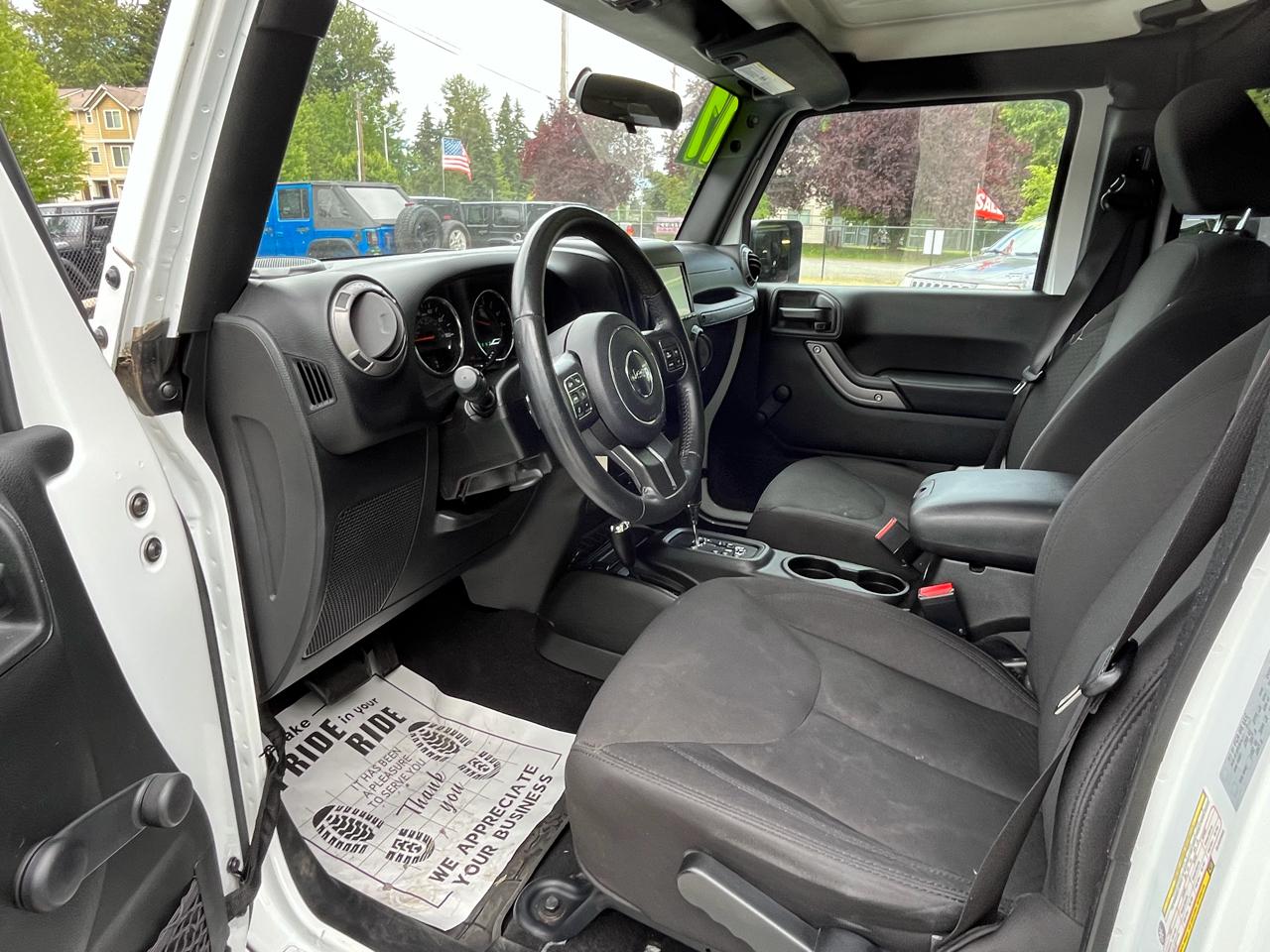 Jeep Wrangler Unlimited Sport 4WD 2017