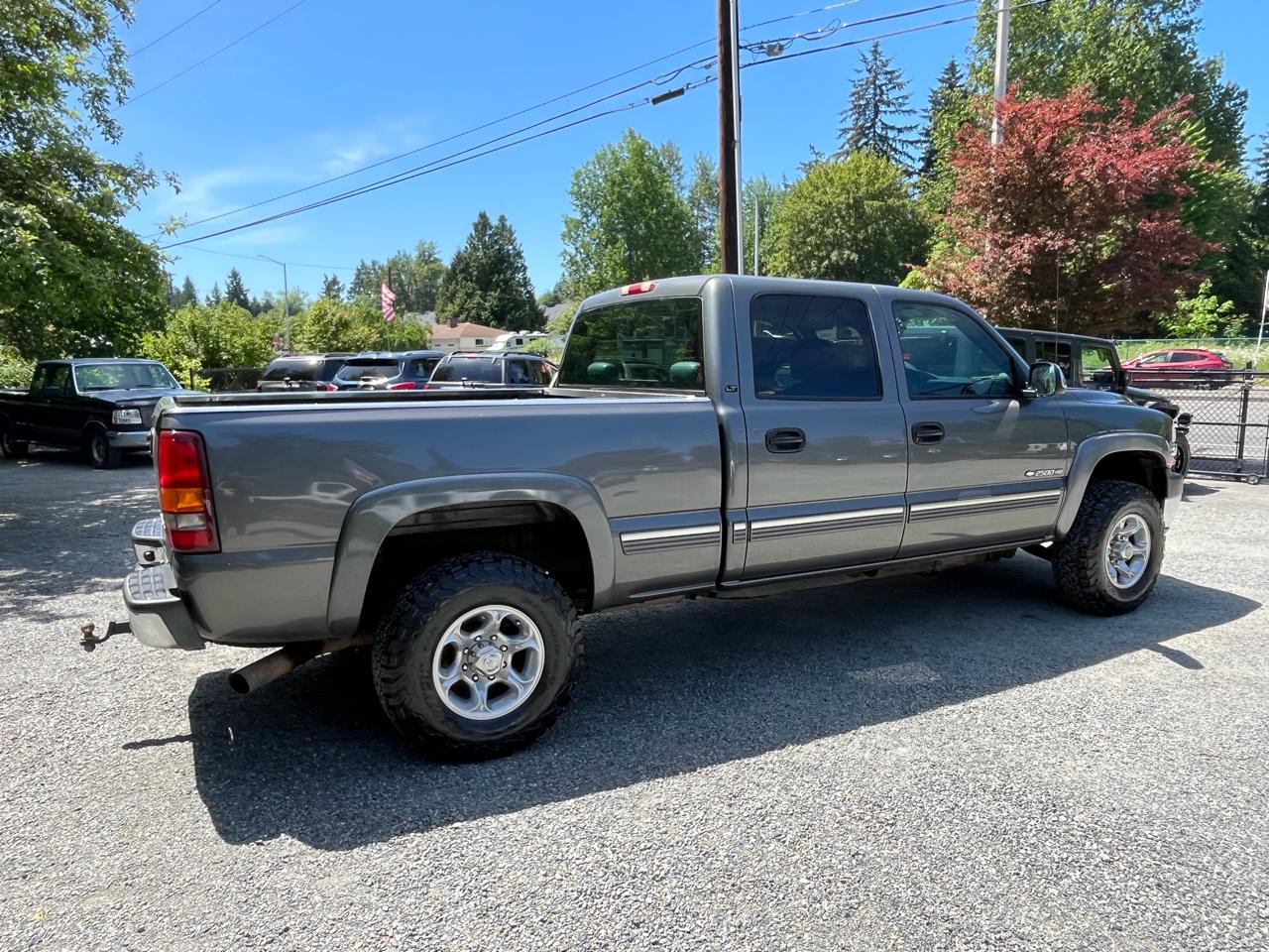 Chevrolet Silverado 2500HD Crew Cab 4WD 2001