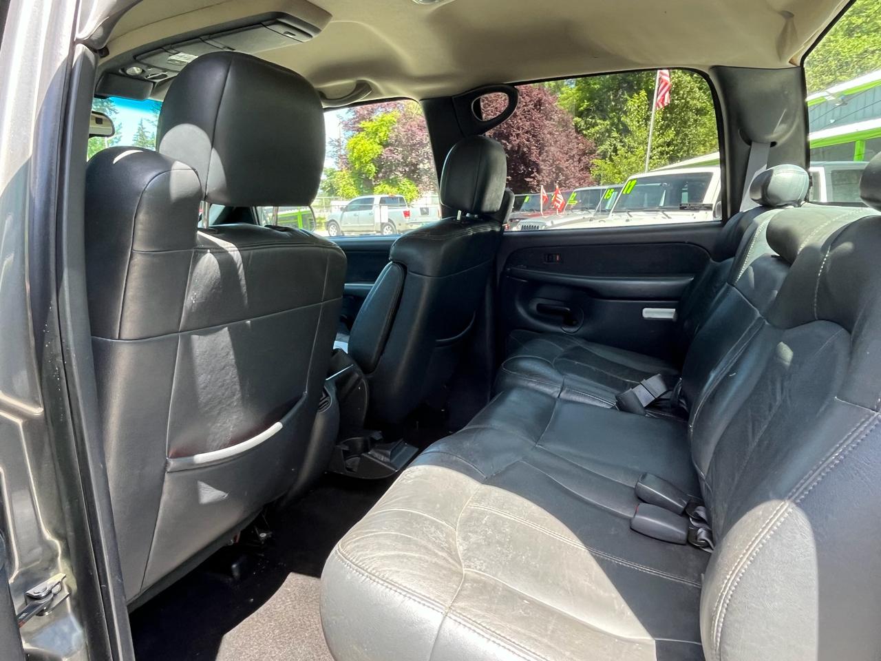 Chevrolet Silverado 2500HD Crew Cab 4WD 2001