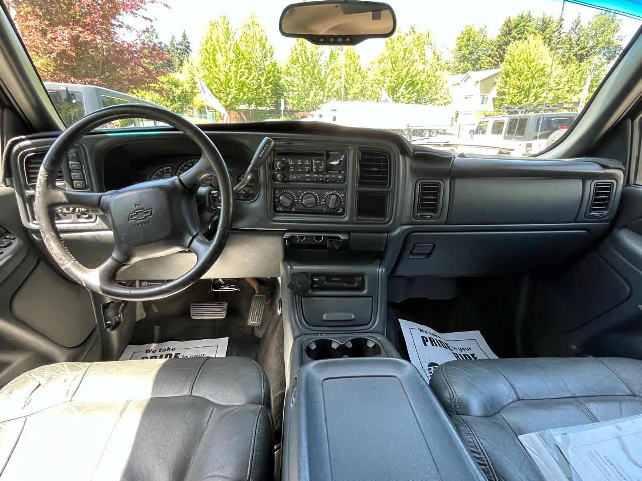 Chevrolet Silverado 2500HD Crew Cab 4WD 2001