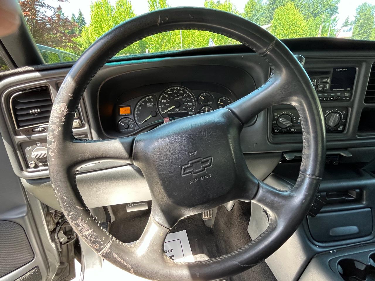 Chevrolet Silverado 2500HD Crew Cab 4WD 2001