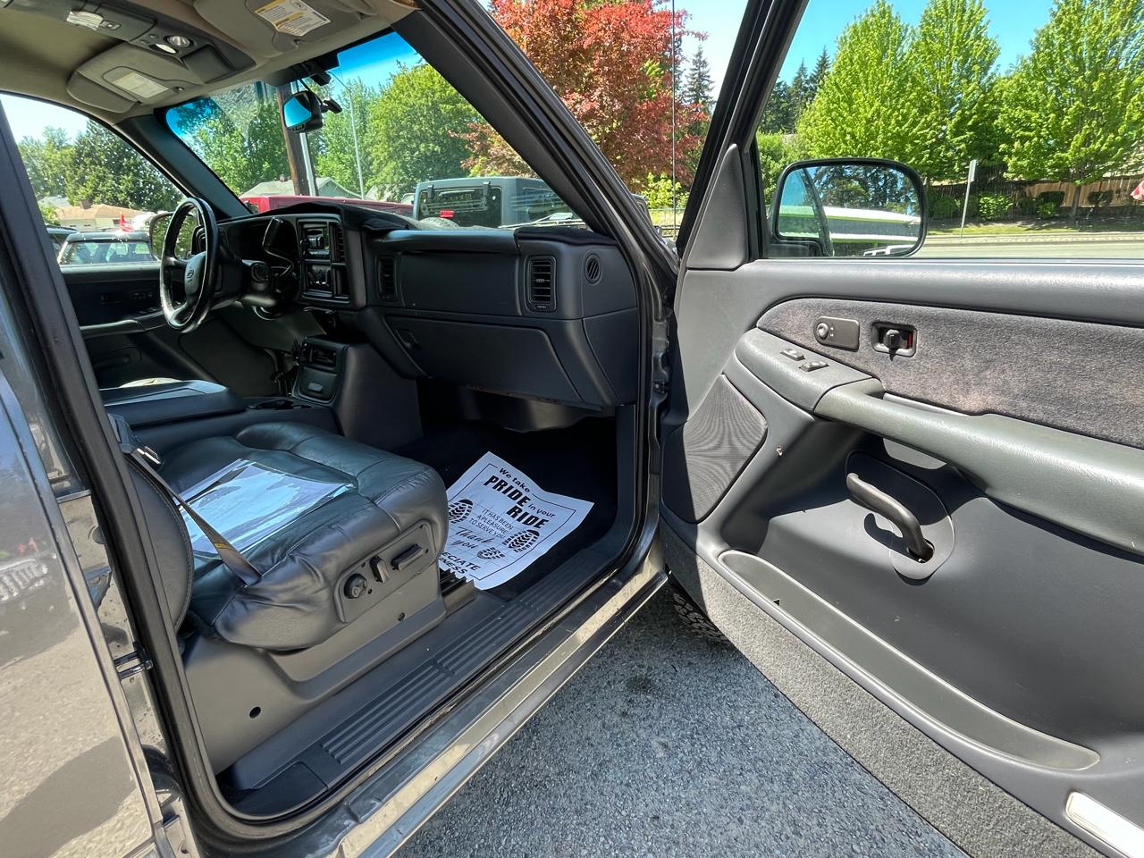 Chevrolet Silverado 2500HD Crew Cab 4WD 2001