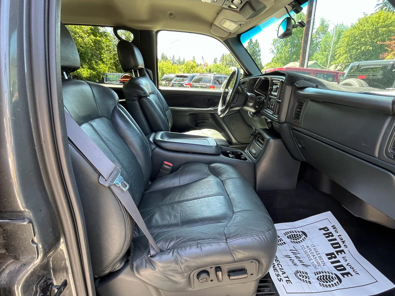 Chevrolet Silverado 2500HD Crew Cab 4WD 2001